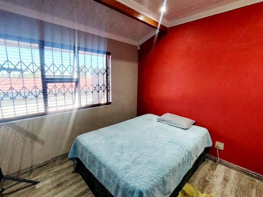 4 Bedroom Property for Sale in West Bank Eastern Cape